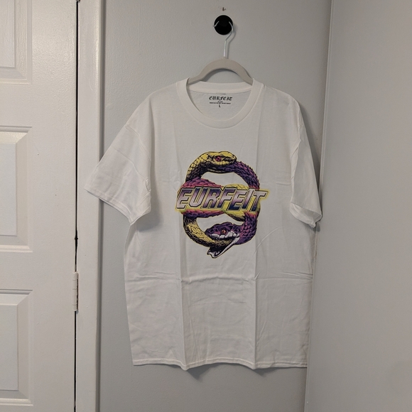 eurfeit Other - NWOT- L- White Graphic T-Shirt with Snake Design